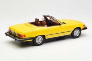 Mercedes 450SL R107 Giallo US Version Norev 1:18 183727 Pressofusione — immagine 4 di 9