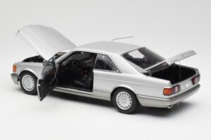 Mercedes 500 SEC C126 Argento AUTOart 1:18 76212 Pressofusione — immagine 5 di 8