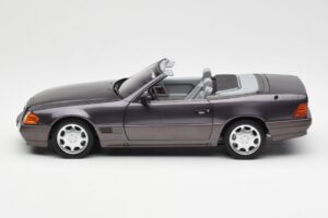 Mercedes 500 SL R129 Bornit Metallizzato Edizione Dealer Norev 1:18 B66040655 Pressofusione — immagine 7 di 13