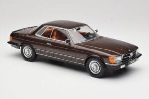 Mercedes 500 SLC C107 Beige Metallic KK-Scale 1:18 KKDC180851 Pressofusione — immagine 4 di 6