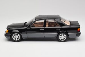 Mercedes 500E W124 Nero Edizione Limitata Norev 1:18 183949 Pressofusione — immagine 4 di 12