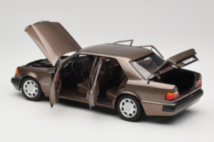 Mercedes 500E W124 Impala Metallic Norev 1:18 183954 Pressofusione — immagine 5 di 8