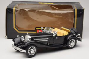 Mercedes 500K Roadster Nero Bburago 1:18 3020-P2 Pressofusione — immagine 8 di 8