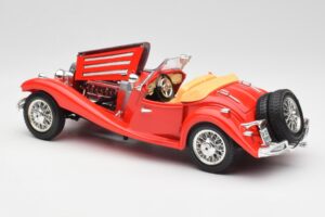 Mercedes 500K Roadster Rosso Bburago 1:18 3020 Pressofusione — immagine 5 di 8