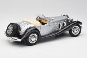 Mercedes 500K Roadster Argento Bburago 1:18 3020-M1 Pressofusione — immagine 3 di 8