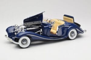 Mercedes 500K Special Roadster Blu Maisto 1:18 56059 Pressofusione — immagine 2 di 8