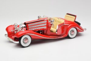 Mercedes 500K Special Roadster Rosso Maisto 1:18 56058 Pressofusione — immagine 2 di 8