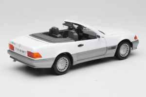 Mercedes 500 SL R129 Bianco Roadtough 1:18 92048 Pressofusione — immagine 3 di 8
