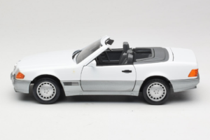 Mercedes 500 SL R129 Bianco Roadtough 1:18 92048 Pressofusione — immagine 4 di 8