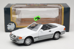 Mercedes 500 SL R129 Bianco Roadtough 1:18 92048 Pressofusione — immagine 8 di 8
