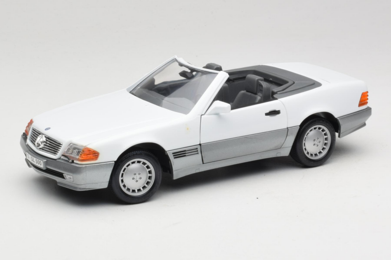 Mercedes 500 SL R129 Bianco Roadtough 1:18 92048 Pressofusione