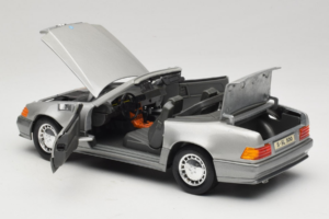 Mercedes 500SL R129 Argento Tchibo 1:18 TC001 Pressofusione — immagine 5 di 8