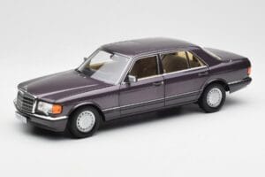 Mercedes 560 SEL W126 Viola Metallic Norev 1:18 183544 Pressofusione