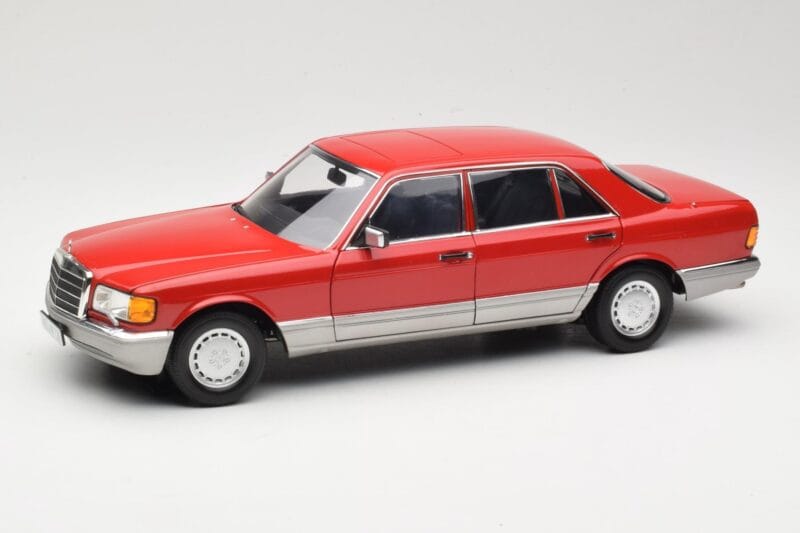 Mercedes 560 SEL W126 Rosso Norev 1:18 183463 Pressofusione