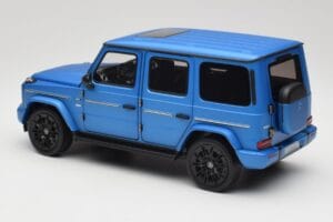 Mercedes AMG G 63 L W465 Blu Norev 1:18 B66960664 Pressofusione — immagine 5 di 6