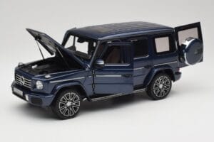 Mercedes AMG G 63 L W465 Blu Scuro Norev 1:18 B66960663 Pressofusione — immagine 2 di 8