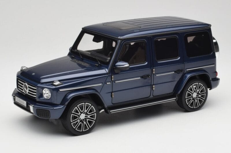 Mercedes AMG G 63 L W465 Blu Scuro Norev 1:18 B66960663 Pressofusione
