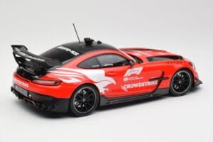 Mercedes AMG GT Black Series C190 Safety Car F1 2023 Minichamps 1:18 155032091 Pressofusione — immagine 2 di 6