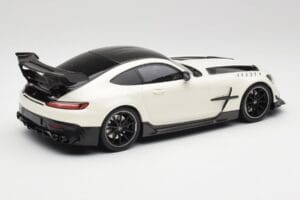 Mercedes AMG GT C190 Black Series Designo Diamond Bianco Metallic Minichamps 1:18 155032022 Pressofusione — immagine 2 di 6