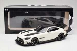 Mercedes AMG GT C190 Black Series Designo Diamond Bianco Metallic Minichamps 1:18 155032022 Pressofusione — immagine 6 di 6