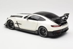 Mercedes AMG GT C190 Black Series Diamond White Metallic Minichamps 1:18 110032020 Pressofusione — immagine 7 di 8