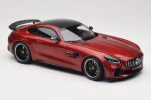 Mercedes AMG GT R C190 Jupiter Red Metallic Minichamps 1:18 155036027 Pressofusione — immagine 4 di 6