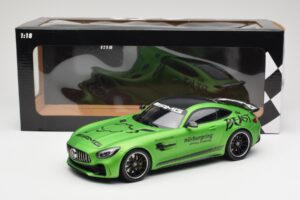 Mercedes AMG GT R C190 Ringtaxi Minichamps 1:18 155036091 Pressofusione — immagine 6 di 6