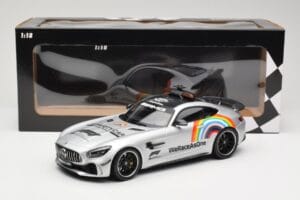 Mercedes AMG GT R C190 Safety Car F1 2020 Minichamps 1:18 155036092 Pressofusione — immagine 6 di 6