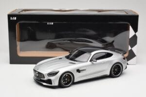 Mercedes AMG GT R C190 Argento Minichamps 1:18 155036025 Pressofusione — immagine 6 di 6
