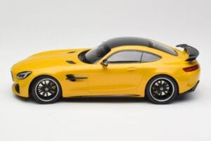 Mercedes AMG GT R C190 Giallo Minichamps 1:18 155036021 Pressofusione — immagine 3 di 6