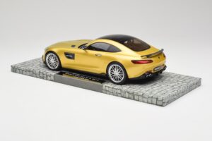 Mercedes Brabus AMG GT S C190 600 Desert Oro Minichamps 1:18 107032522 Pressofusione — immagine 5 di 6