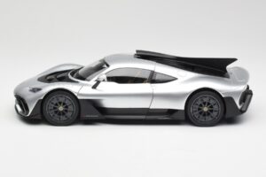 Mercedes AMG One Hightech Argento NZG 1:18 B66961043 Pressofusione — immagine 4 di 8