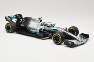 Mercedes AMG Petronas Motorsport W10 #77 V. Bottas 2nd Place Chinese GP 2019 Minichamps 1:18 110190377 Pressofusione — immagine 4 di 6