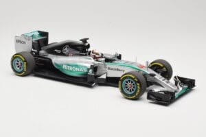 Mercedes AMG Petronas W06 Hybrid #44 L. Hamilton F1 World Champion 2015 Minichamps 1:18 186150044 Pressofusione — immagine 4 di 6