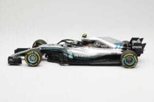 Mercedes AMG Petronas W09 #77 V. Bottas F1 2018 Minichamps 1:18 110180077 Pressofusione — immagine 3 di 6