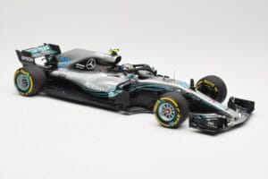 Mercedes AMG Petronas W09 #77 V. Bottas F1 2018 Minichamps 1:18 110180077 Pressofusione — immagine 4 di 6