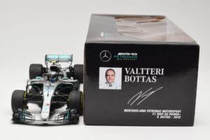 Mercedes AMG Petronas W09 #77 V. Bottas F1 2018 Minichamps 1:18 110180077 Pressofusione — immagine 6 di 6