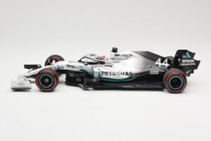 Mercedes AMG Petronas W10 #44 L. Hamilton Winner German GP 2019 Minichamps 1:18 110191144 Pressofusione — immagine 3 di 6