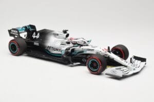 Mercedes AMG Petronas W10 #44 L. Hamilton Winner German GP 2019 Minichamps 1:18 110191144 Pressofusione — immagine 4 di 6