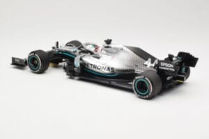 Mercedes AMG Petronas W10 EQ Power+ #44 L. Hamilton USA GP F1 World Champion 2019 Minichamps 1:18 110191844 Pressofusione — immagine 6 di 7