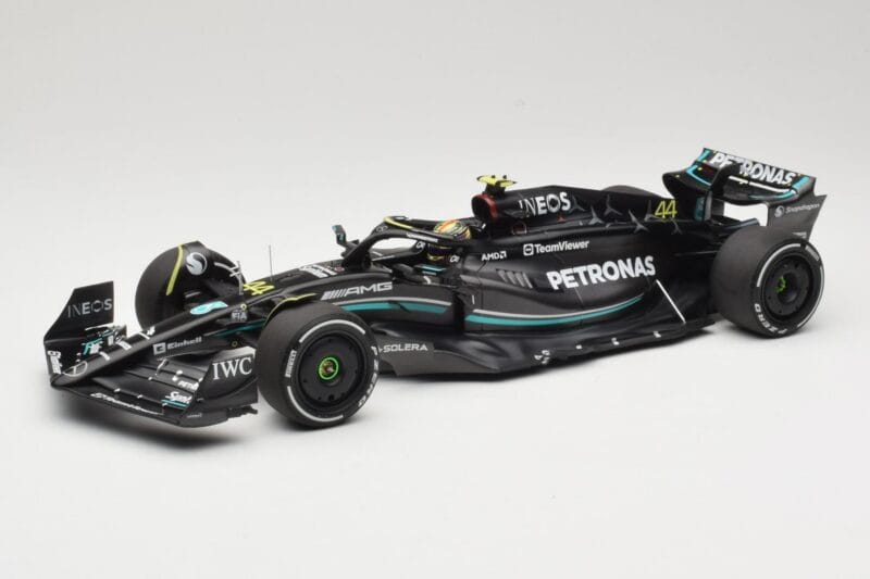 Mercedes AMG Petronas W14 E Performance #44 L. Hamilton Bahrain GP 2023 Minichamps 1:18 110230144 Pressofusione