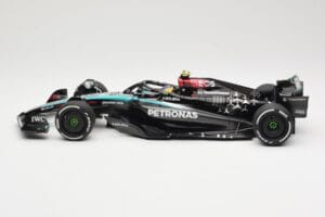 Mercedes AMG Petronas W15 E Performance #44 L. Hamilton 2024 Minichamps 1:18 110240144 Pressofusione — immagine 5 di 6