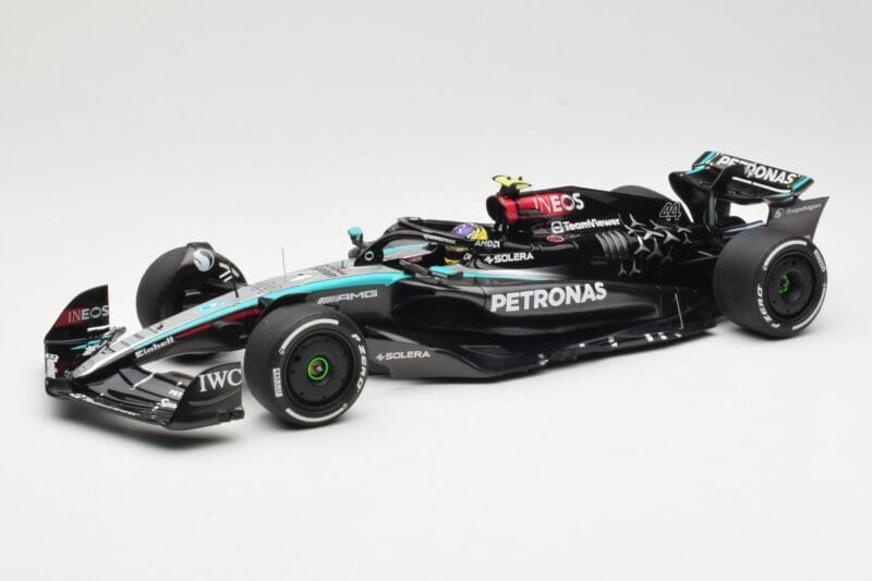 Mercedes AMG Petronas W15 E Performance #44 L. Hamilton 2024 Minichamps 1:18 110240144 Pressofusione