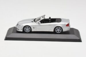 Mercedes AMG SL63 R230 Argento Minichamps 1:43 B66960018-R Pressofusione