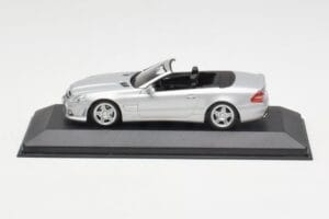 Mercedes AMG SL63 R230 Argento Wheels Type 2 Minichamps 1:43 SL63001 Pressofusione