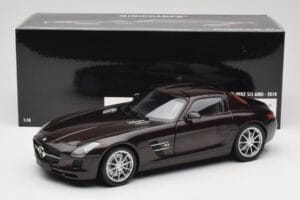Mercedes AMG SLS C197 Brown Metallic Minichamps 1:18 100039028 Pressofusione — immagine 8 di 8