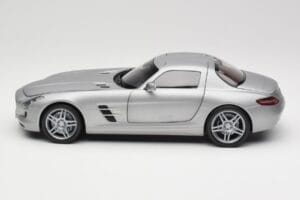 Mercedes AMG SLS C197 Grey Metallic Minichamps 1:18 100039025 Pressofusione — immagine 4 di 8