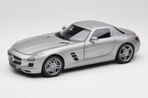 Mercedes AMG SLS C197 Grey Metallic Minichamps 1:18 100039025 Pressofusione