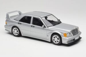 Mercedes 190E W201 2.5-16 EVO 2 Astral Argento Metallic Minichamps 1:18 155036101 Pressofusione — immagine 4 di 6