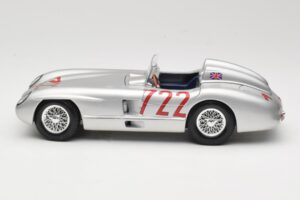 Mercedes 300 SLR W196S #722 S. Moss / D. Jenkinson Mille Miglia Winner 1955 Maisto 1:18 536887 Pressofusione — immagine 4 di 8